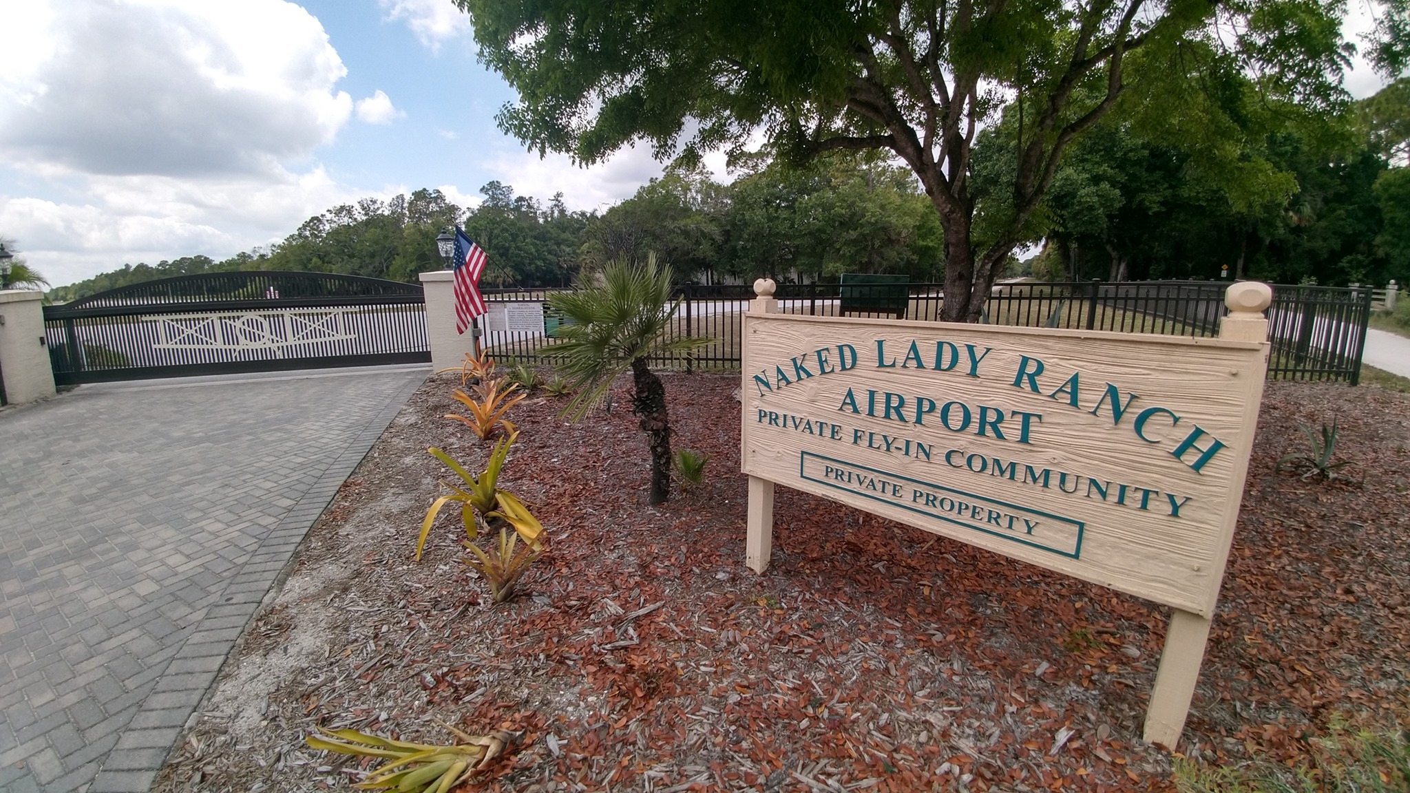 Naked Lady Ranch (64FA) - Flying Home Florida